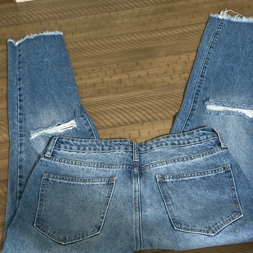 High Rise Blue Jeans with Distressed Details